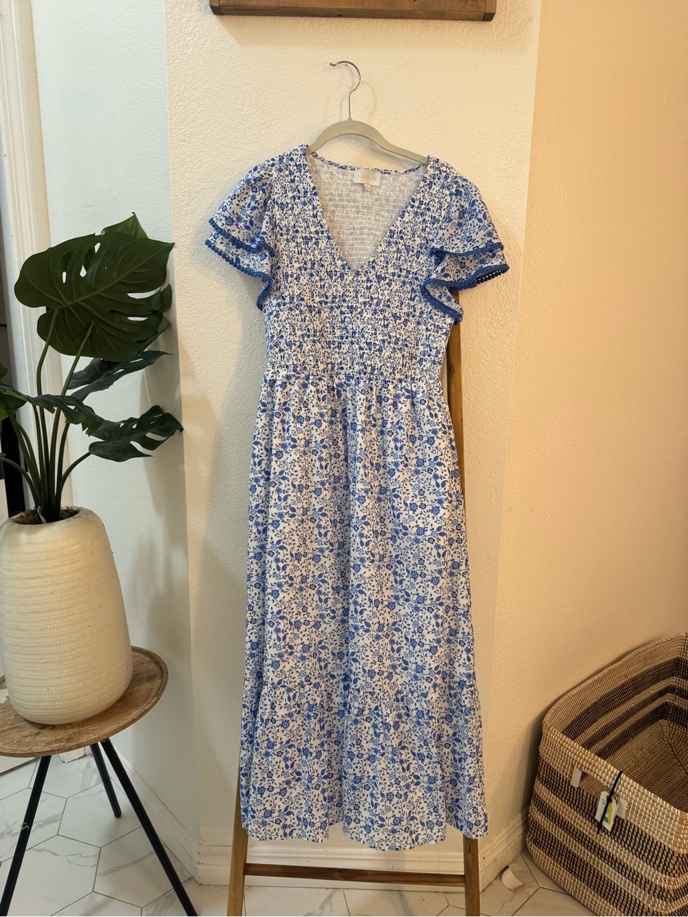 Sugarlips Blue Floral Smocked Maxi Dress - Picture 8 of 15